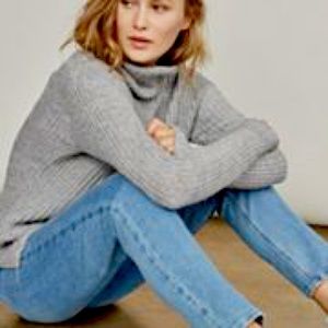 Elizabeth and James turtleneck grey sweater